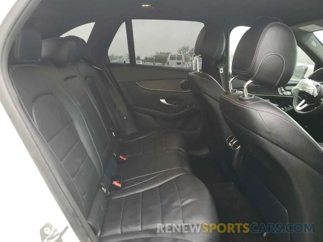 11 Photograph of a damaged car WDC0G8EB0LF701332 MERCEDES-BENZ GLC-CLASS 2020