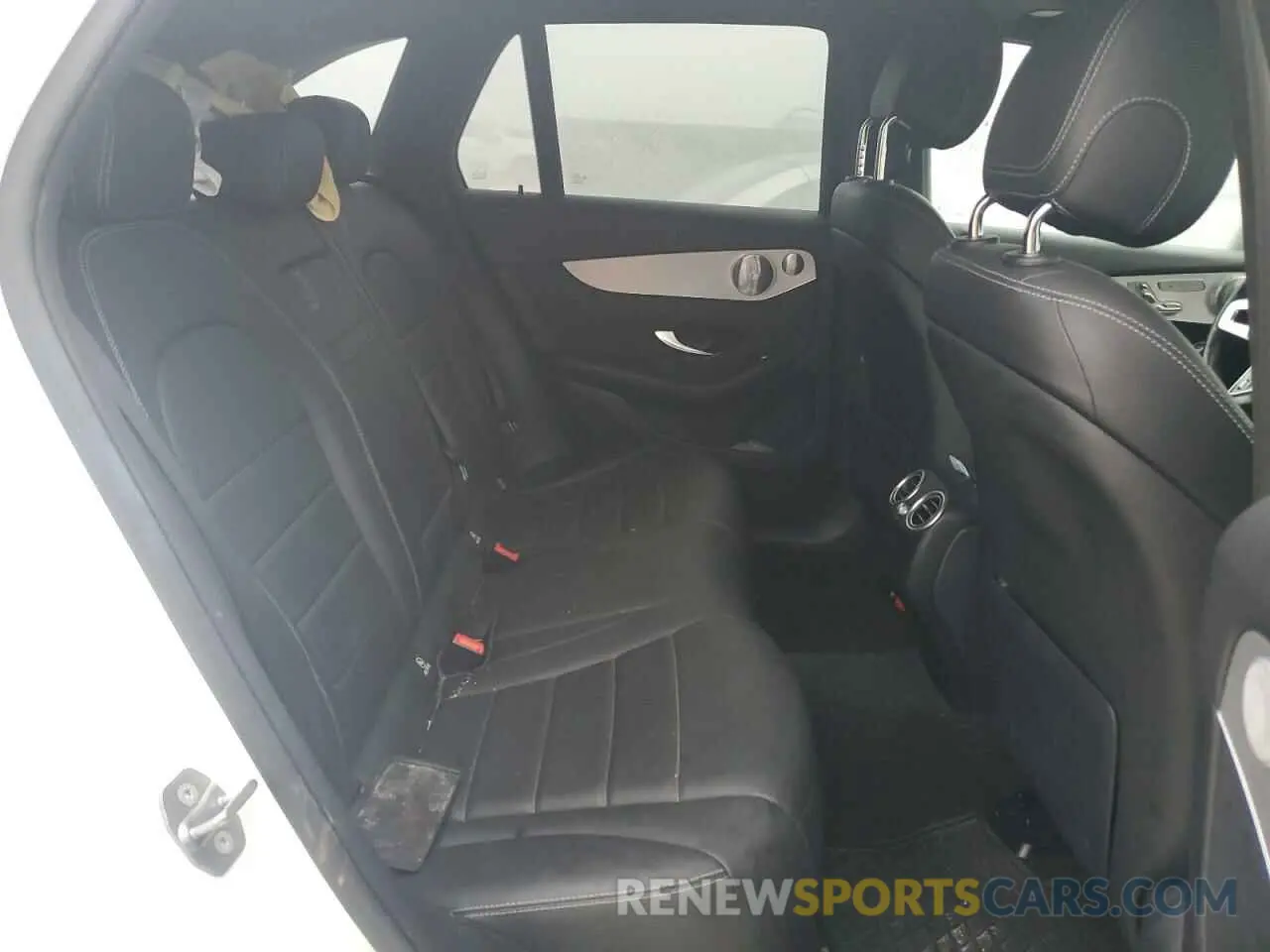 10 Photograph of a damaged car WDC0G8EB2LF681679 MERCEDES-BENZ GLC-CLASS 2020
