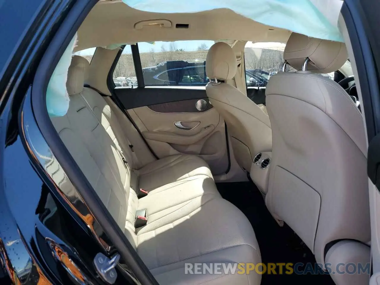 11 Photograph of a damaged car WDC0G8EB2LF728242 MERCEDES-BENZ GLC-CLASS 2020