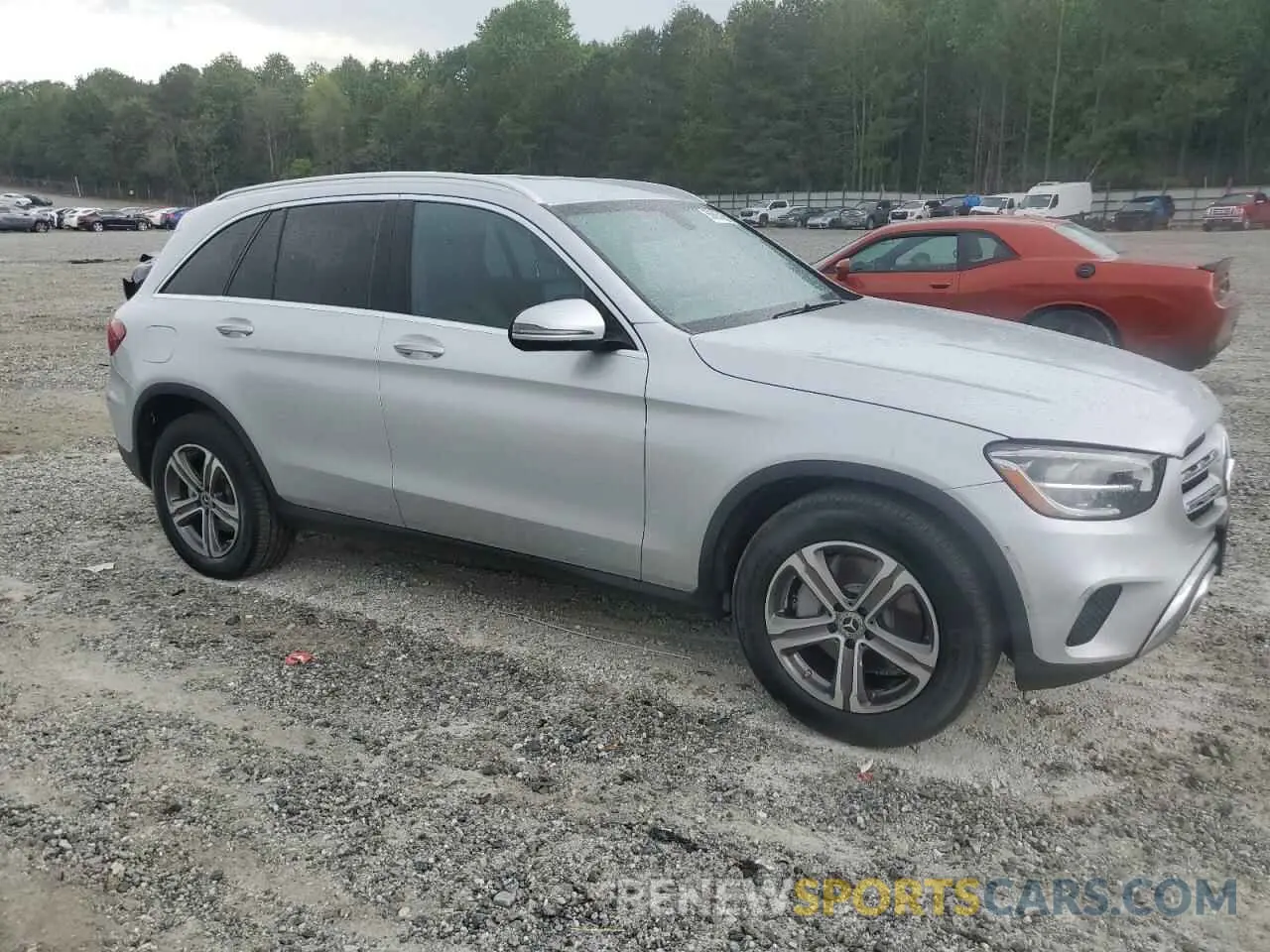 4 Photograph of a damaged car WDC0G8EB3LF739895 MERCEDES-BENZ GLC-CLASS 2020