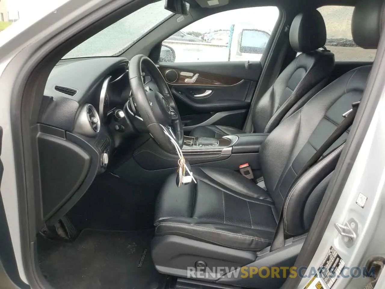7 Photograph of a damaged car WDC0G8EB3LF739895 MERCEDES-BENZ GLC-CLASS 2020