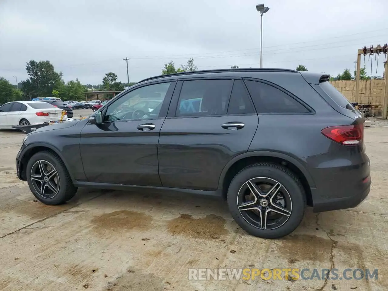 2 Photograph of a damaged car WDC0G8EB4LF754938 MERCEDES-BENZ GLC-CLASS 2020