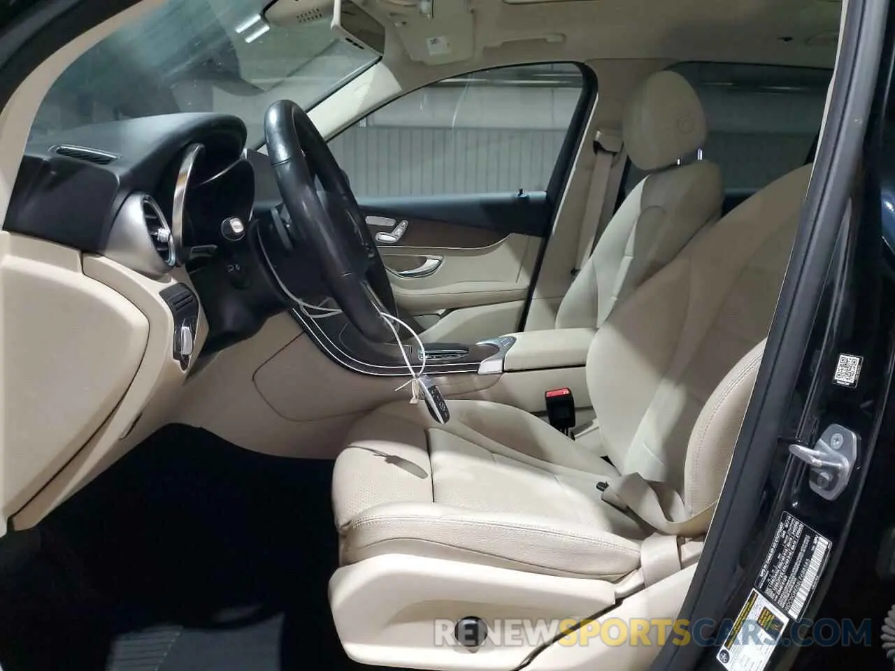 7 Photograph of a damaged car WDC0G8EB6LF688585 MERCEDES-BENZ GLC-CLASS 2020