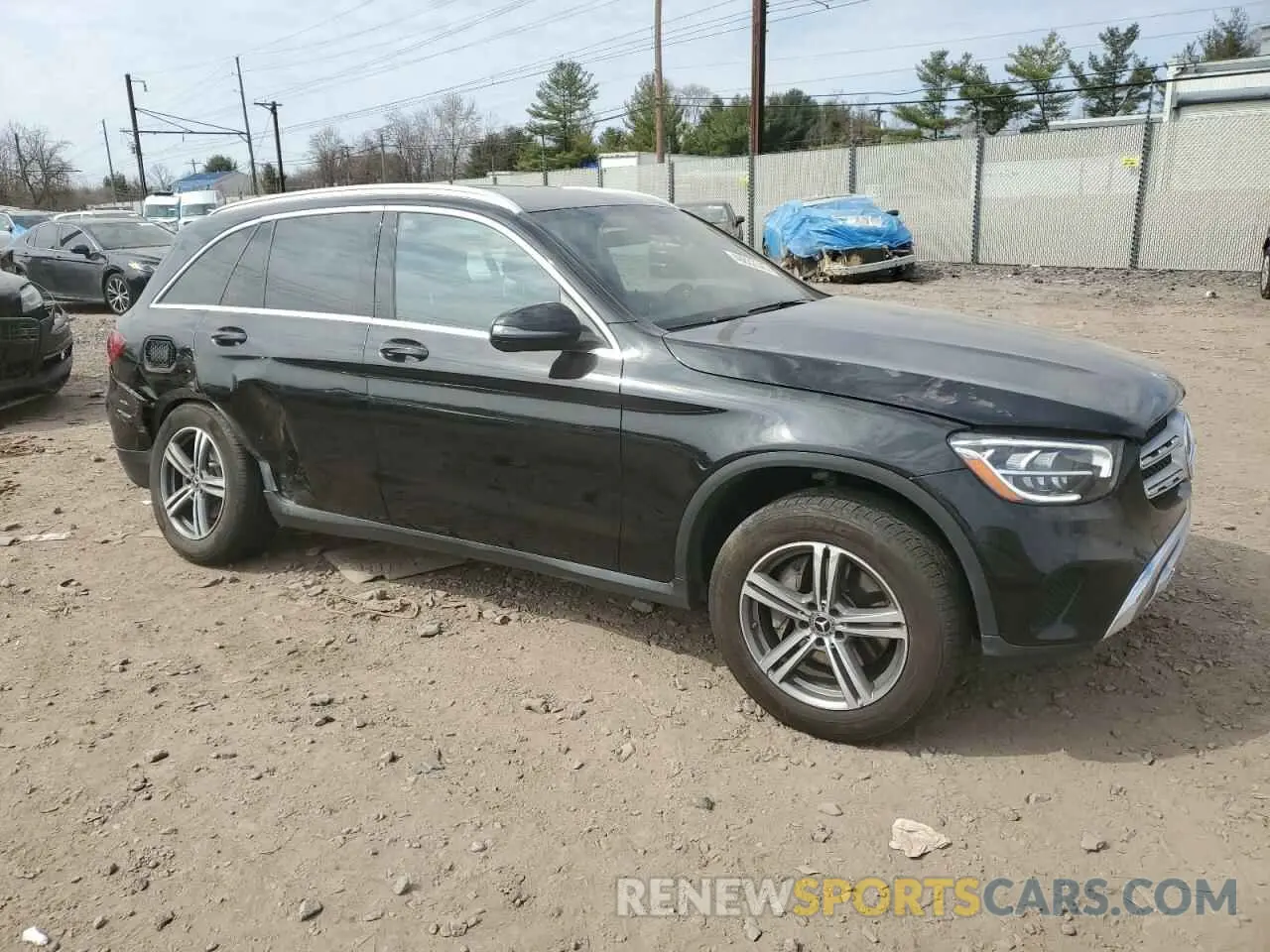 4 Photograph of a damaged car WDC0G8EB6LF733024 MERCEDES-BENZ GLC-CLASS 2020