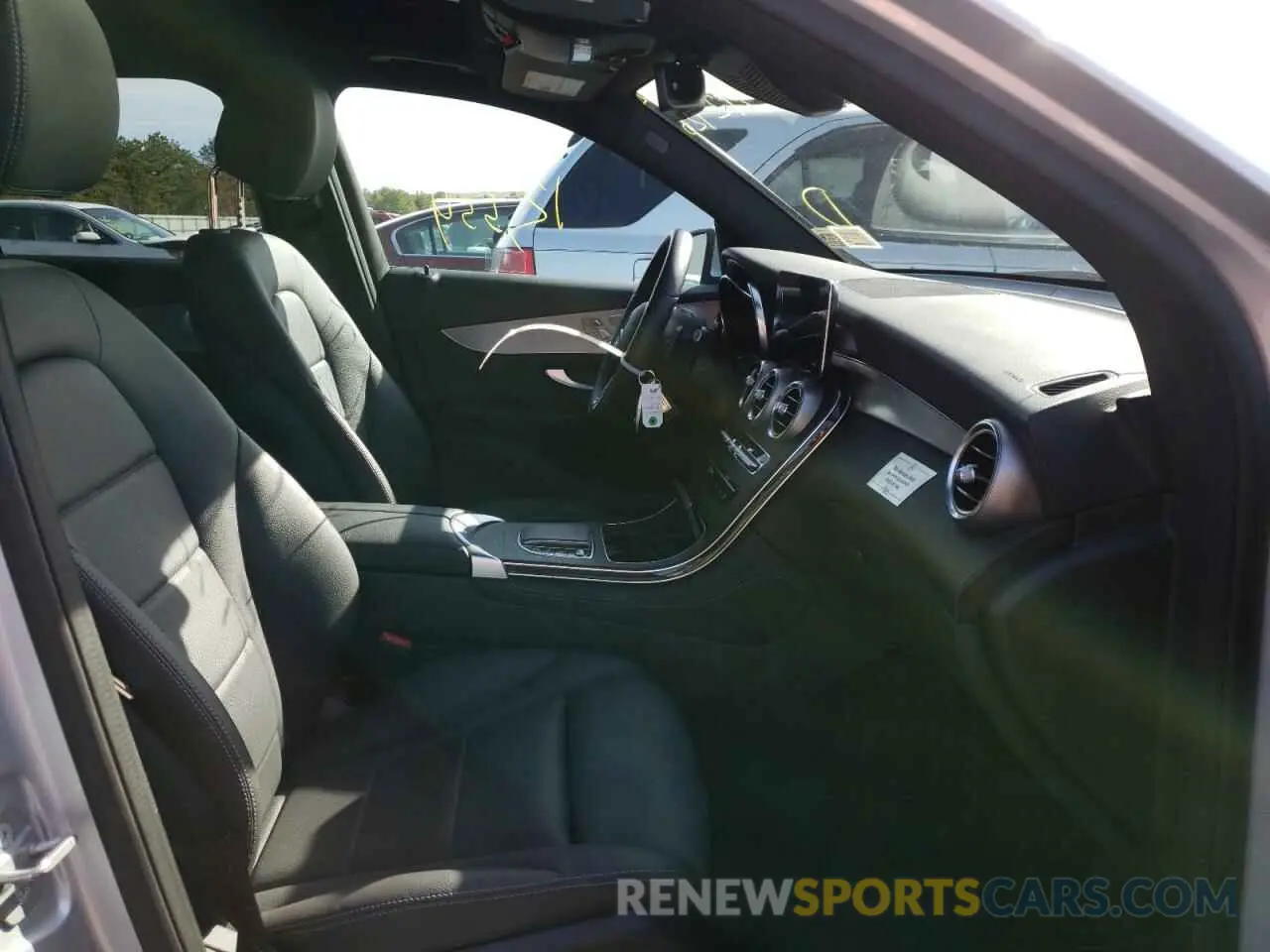 5 Photograph of a damaged car WDC0G8EB7LF712926 MERCEDES-BENZ GLC-CLASS 2020