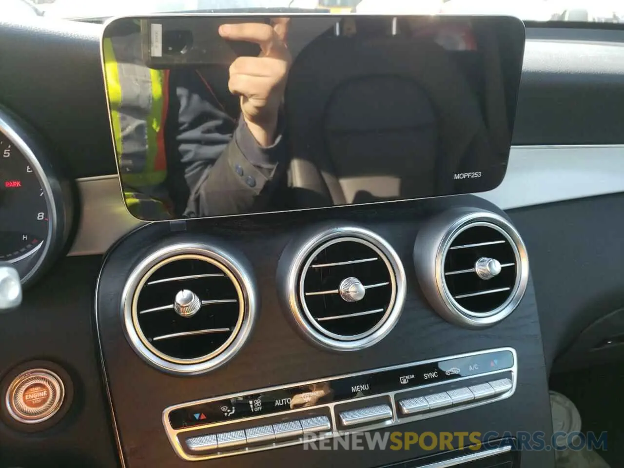 9 Photograph of a damaged car WDC0G8EB7LF712926 MERCEDES-BENZ GLC-CLASS 2020