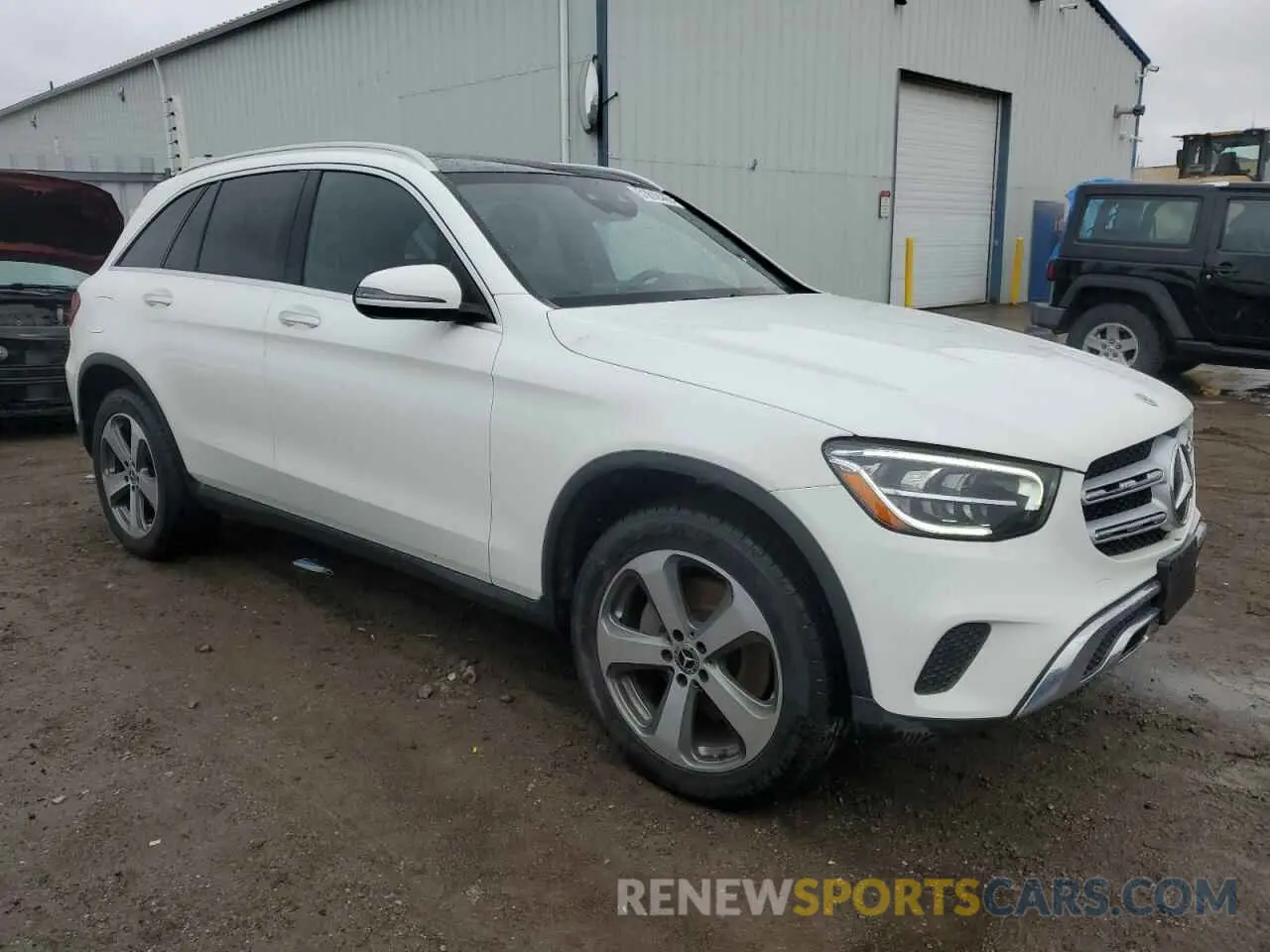 4 Photograph of a damaged car WDC0G8EB7LV223304 MERCEDES-BENZ GLC-CLASS 2020