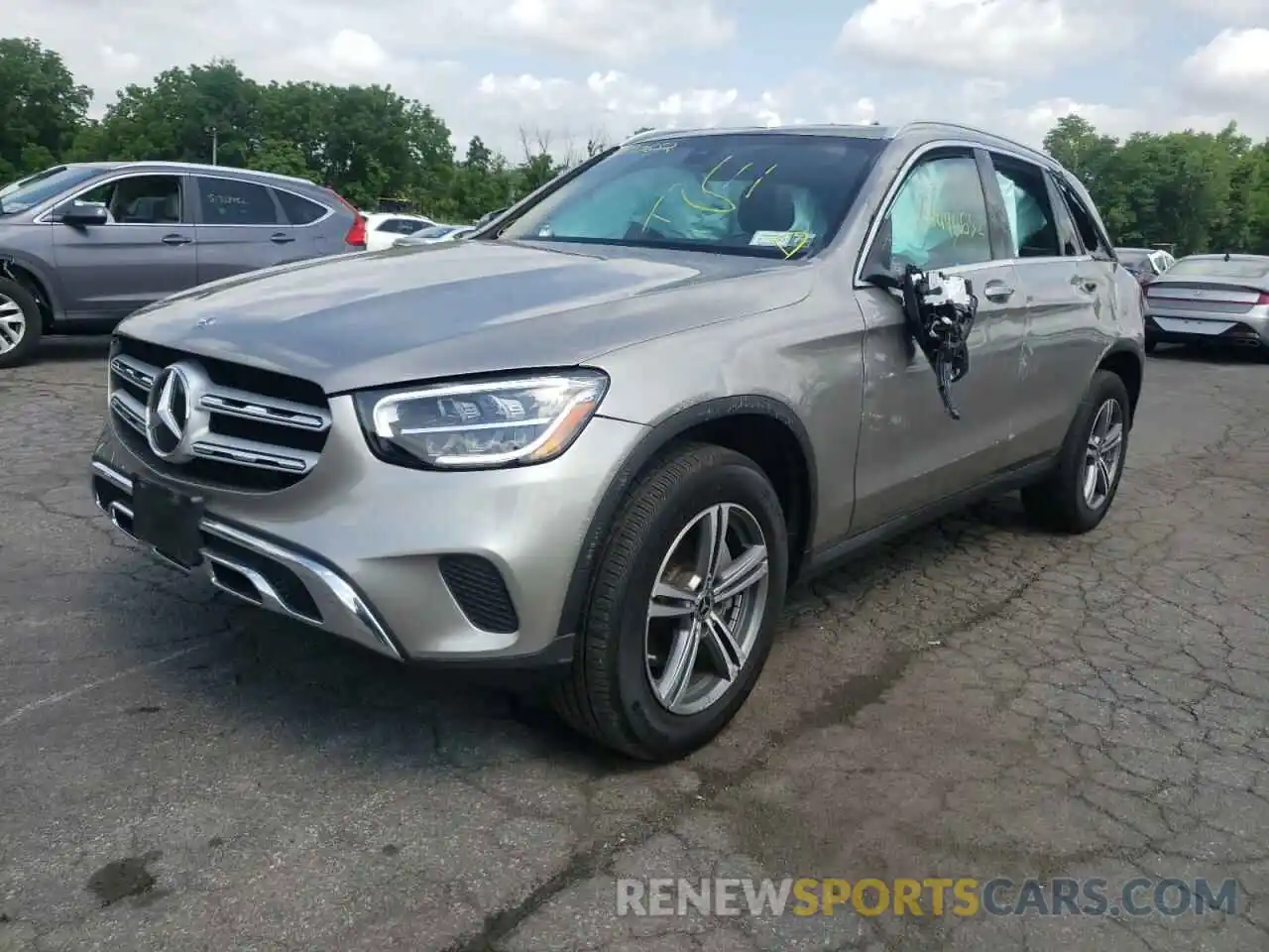 2 Photograph of a damaged car WDC0G8EB9LF743398 MERCEDES-BENZ GLC-CLASS 2020