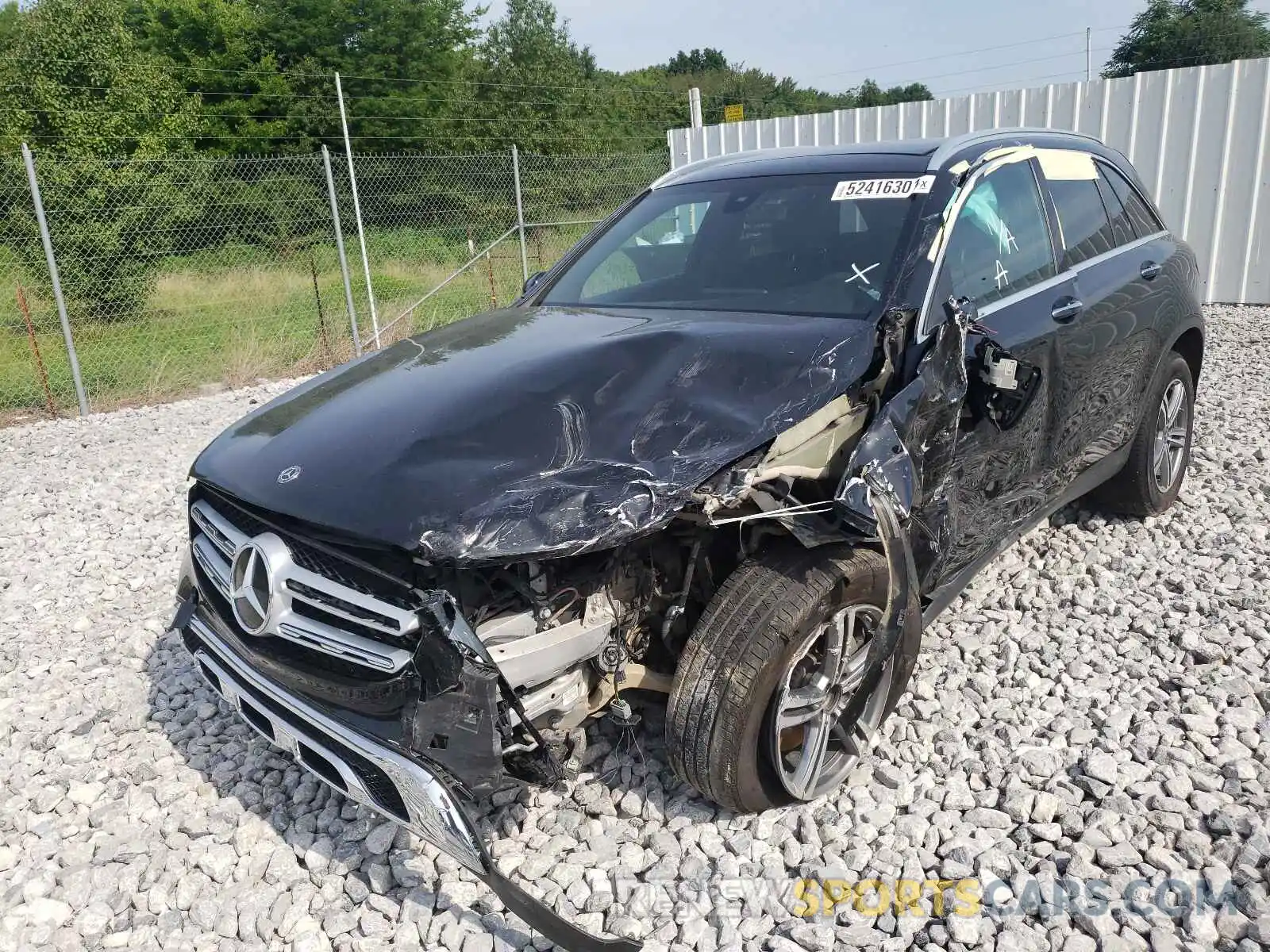 2 Photograph of a damaged car WDC0G8EBXLF674575 MERCEDES-BENZ GLC-CLASS 2020