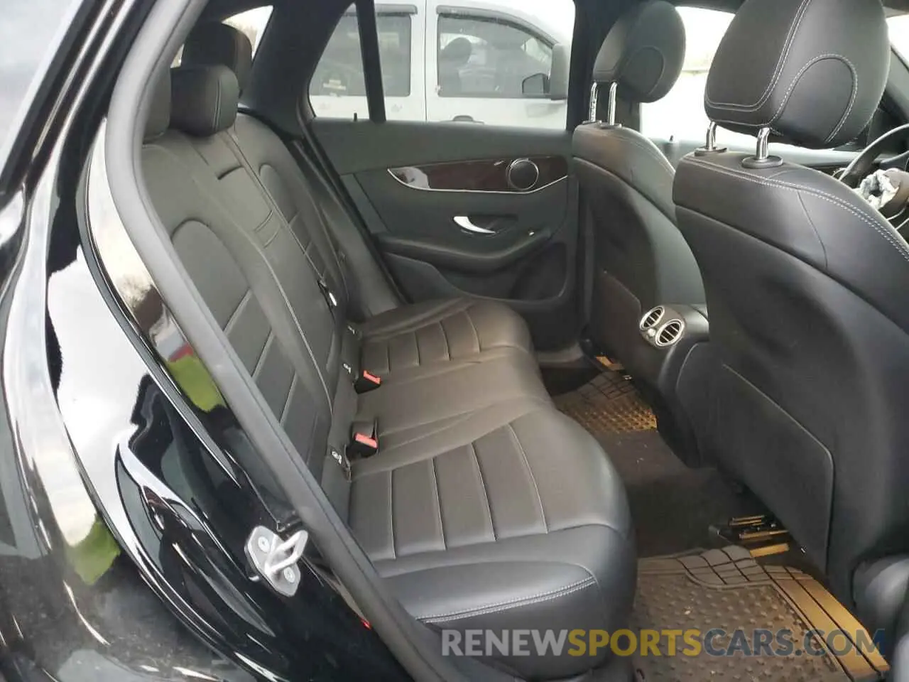11 Photograph of a damaged car WDC0G8EBXLF679016 MERCEDES-BENZ GLC-CLASS 2020