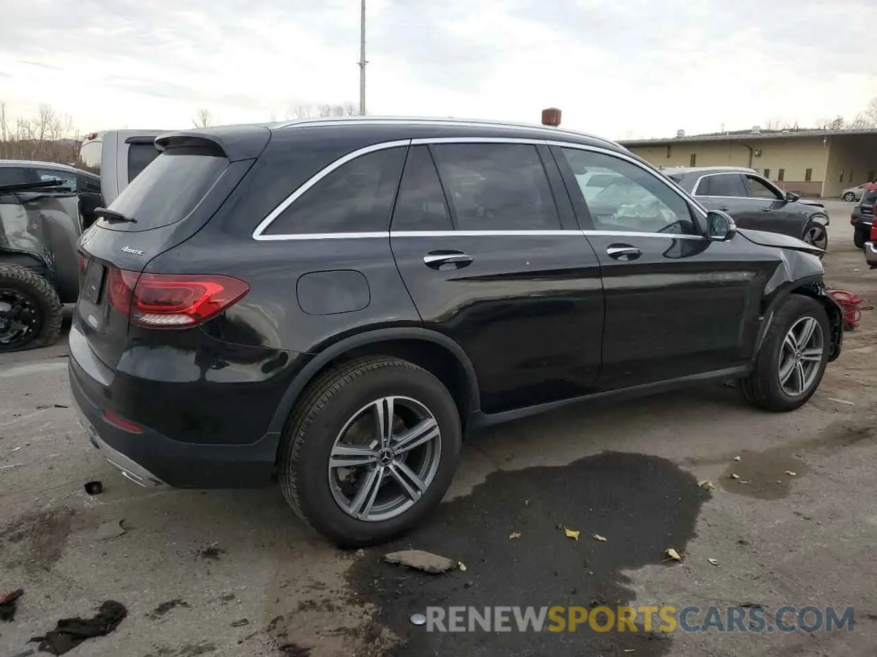 3 Photograph of a damaged car WDC0G8EBXLF679016 MERCEDES-BENZ GLC-CLASS 2020