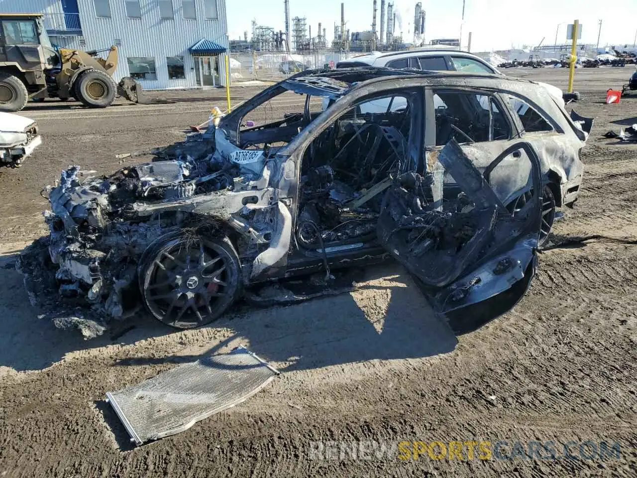 1 Photograph of a damaged car WDC0G8KB5LF715358 MERCEDES-BENZ GLC-CLASS 2020