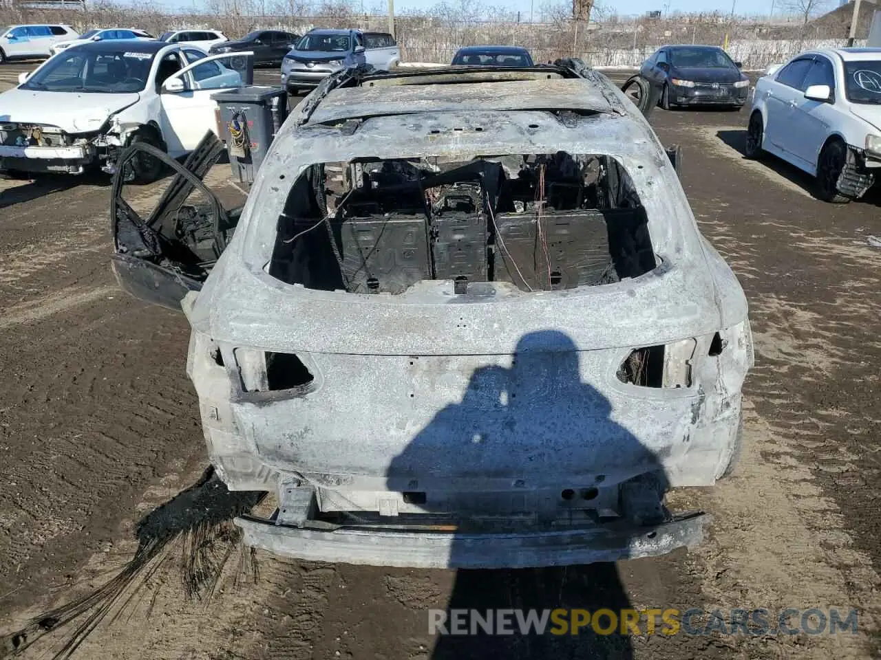 6 Photograph of a damaged car WDC0G8KB5LF715358 MERCEDES-BENZ GLC-CLASS 2020