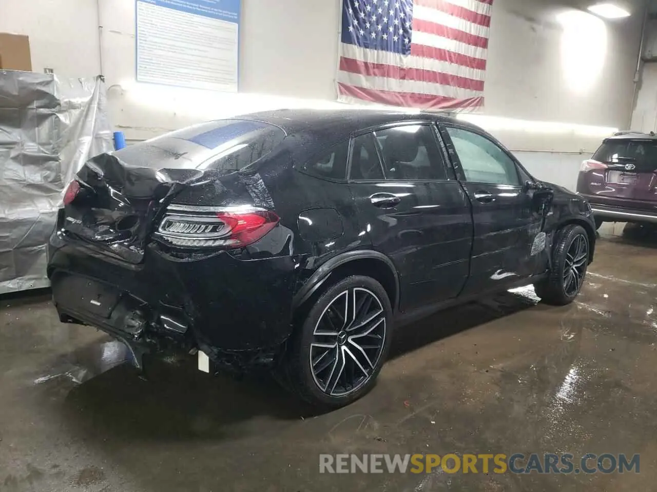 3 Photograph of a damaged car WDC0J6EB6LF748144 MERCEDES-BENZ GLC-CLASS 2020