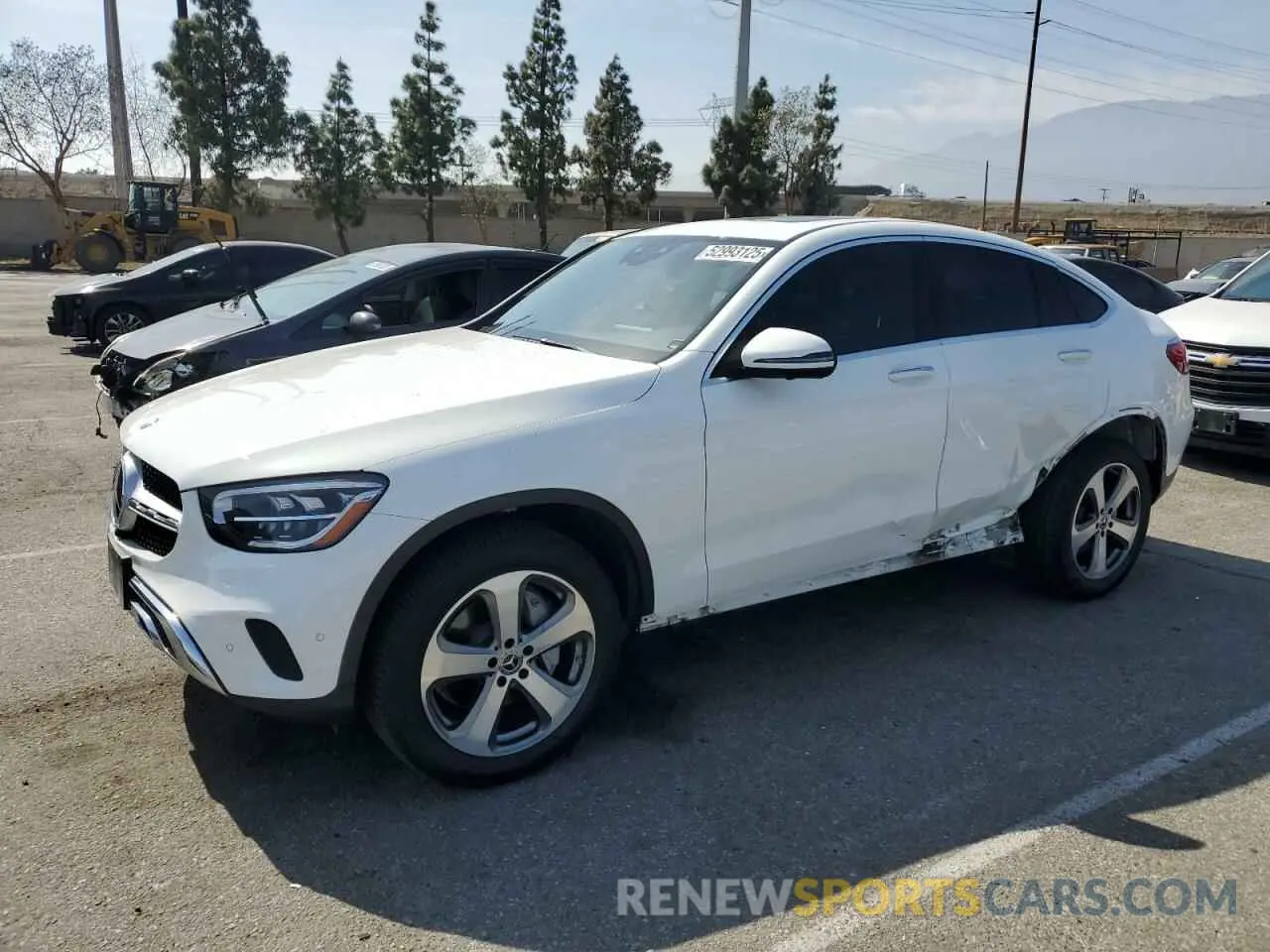 1 Photograph of a damaged car WDC0J8EB2LF711684 MERCEDES-BENZ GLC-CLASS 2020