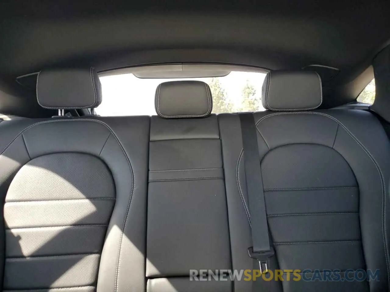 10 Photograph of a damaged car WDC0J8EB2LF711684 MERCEDES-BENZ GLC-CLASS 2020