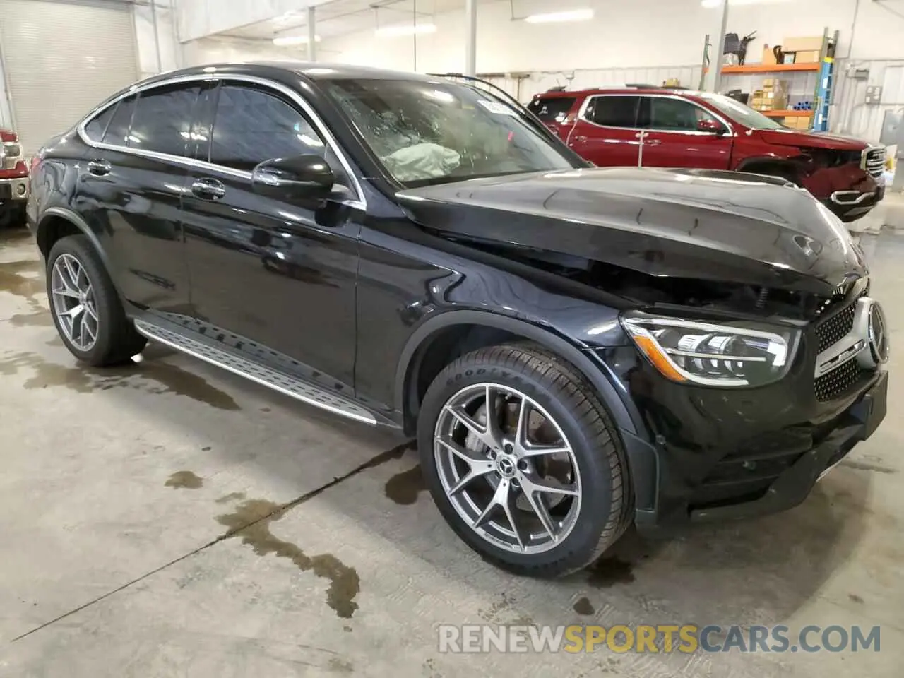 4 Photograph of a damaged car WDC0J8EB3LF710589 MERCEDES-BENZ GLC-CLASS 2020