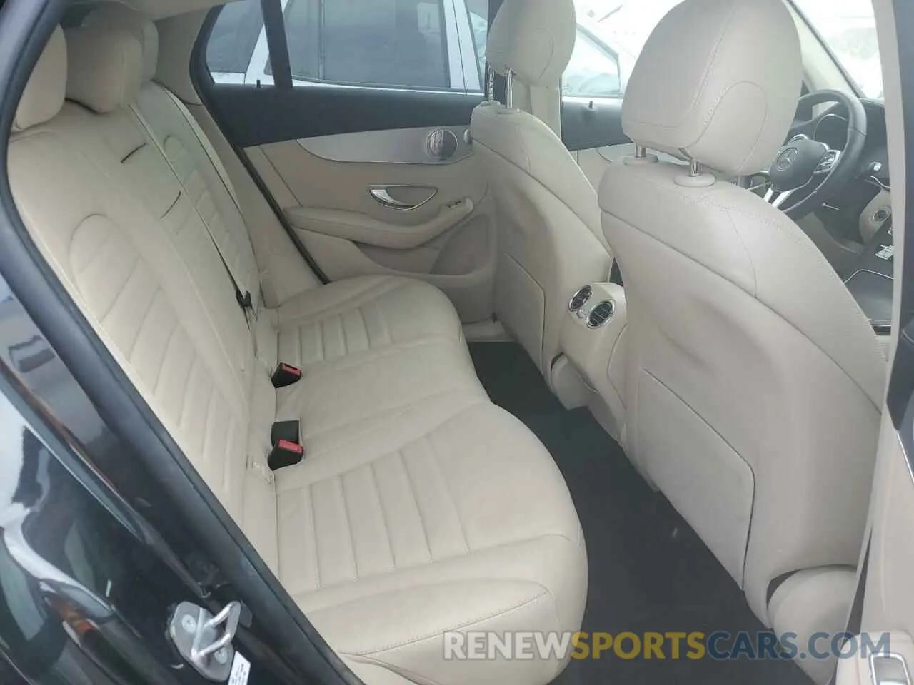 11 Photograph of a damaged car WDC0J8EB5LF731797 MERCEDES-BENZ GLC-CLASS 2020