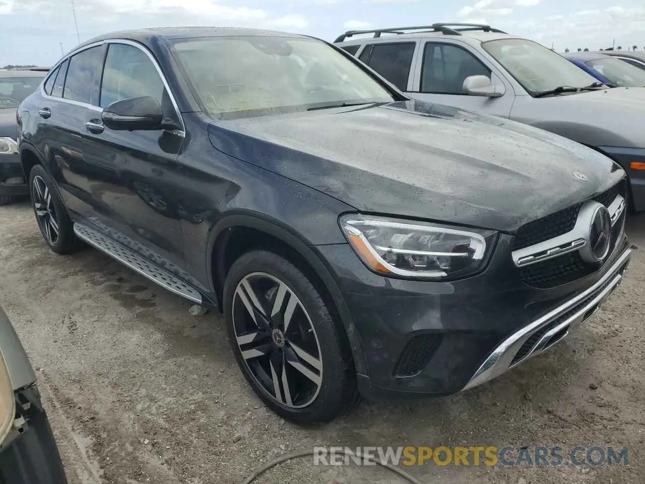 4 Photograph of a damaged car WDC0J8EB5LF731797 MERCEDES-BENZ GLC-CLASS 2020