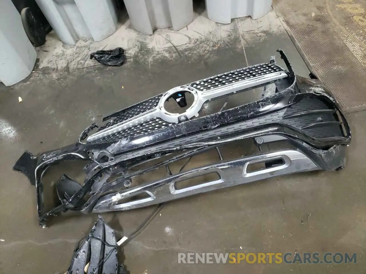 12 Photograph of a damaged car WDC0J8EB7LF737763 MERCEDES-BENZ GLC-CLASS 2020