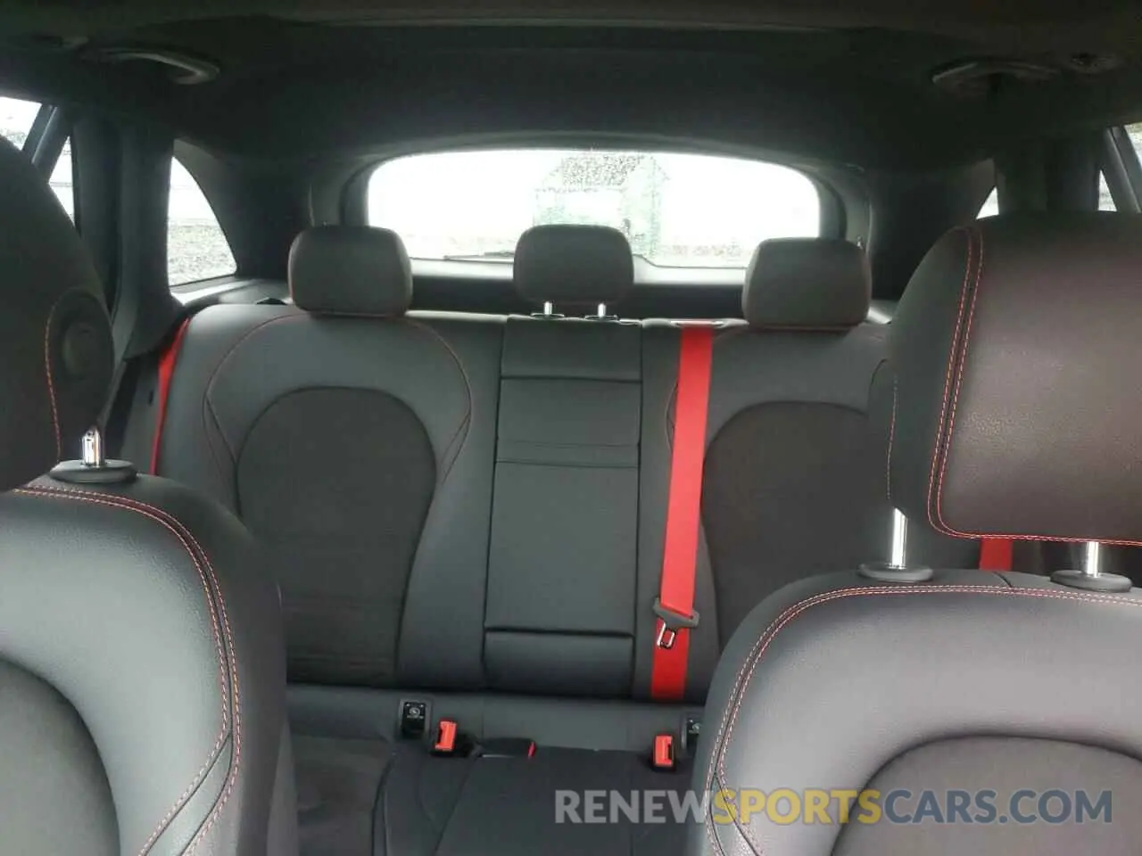 10 Photograph of a damaged car W1N0G6EB6MF990348 MERCEDES-BENZ GLC-CLASS 2021