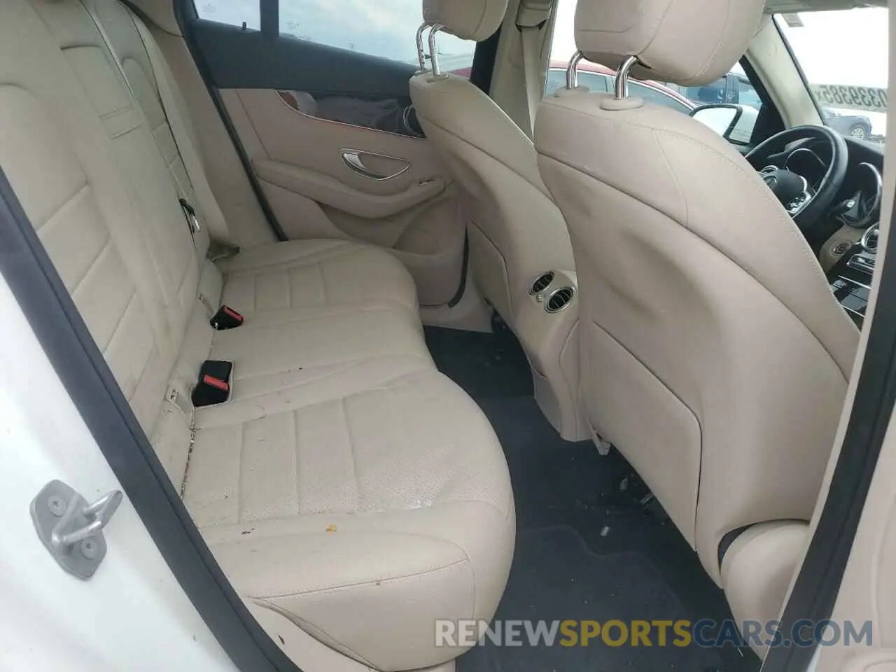 11 Photograph of a damaged car W1N0G8DB0MF895524 MERCEDES-BENZ GLC-CLASS 2021