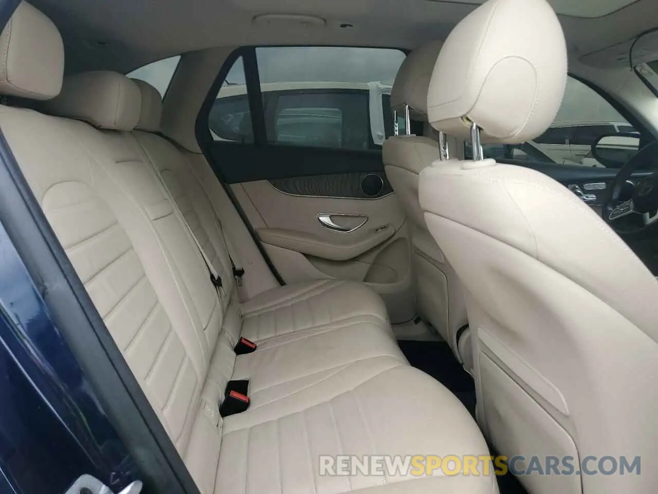 11 Photograph of a damaged car W1N0G8DB0MF970044 MERCEDES-BENZ GLC-CLASS 2021