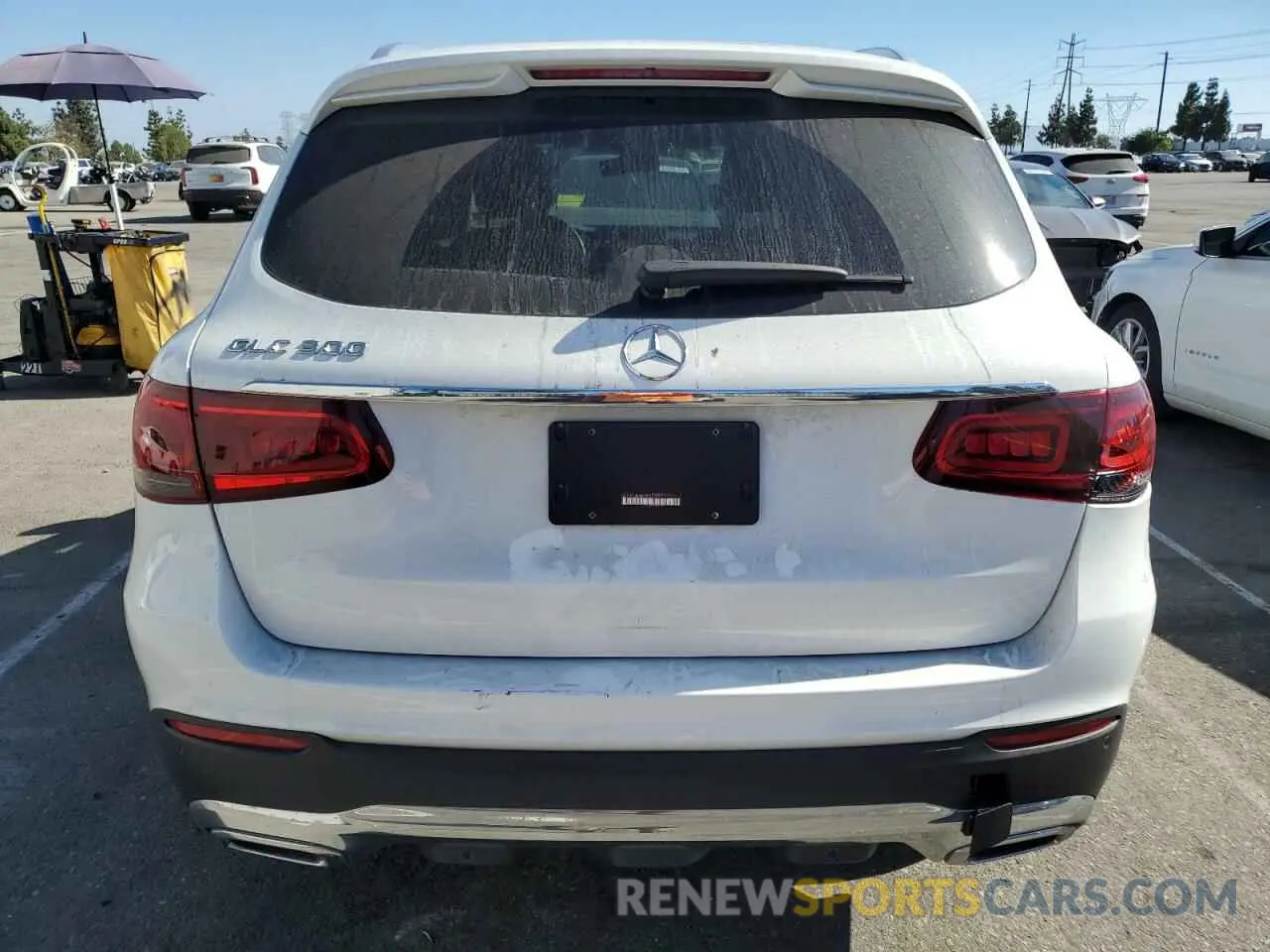 6 Photograph of a damaged car W1N0G8DB0MF975325 MERCEDES-BENZ GLC-CLASS 2021