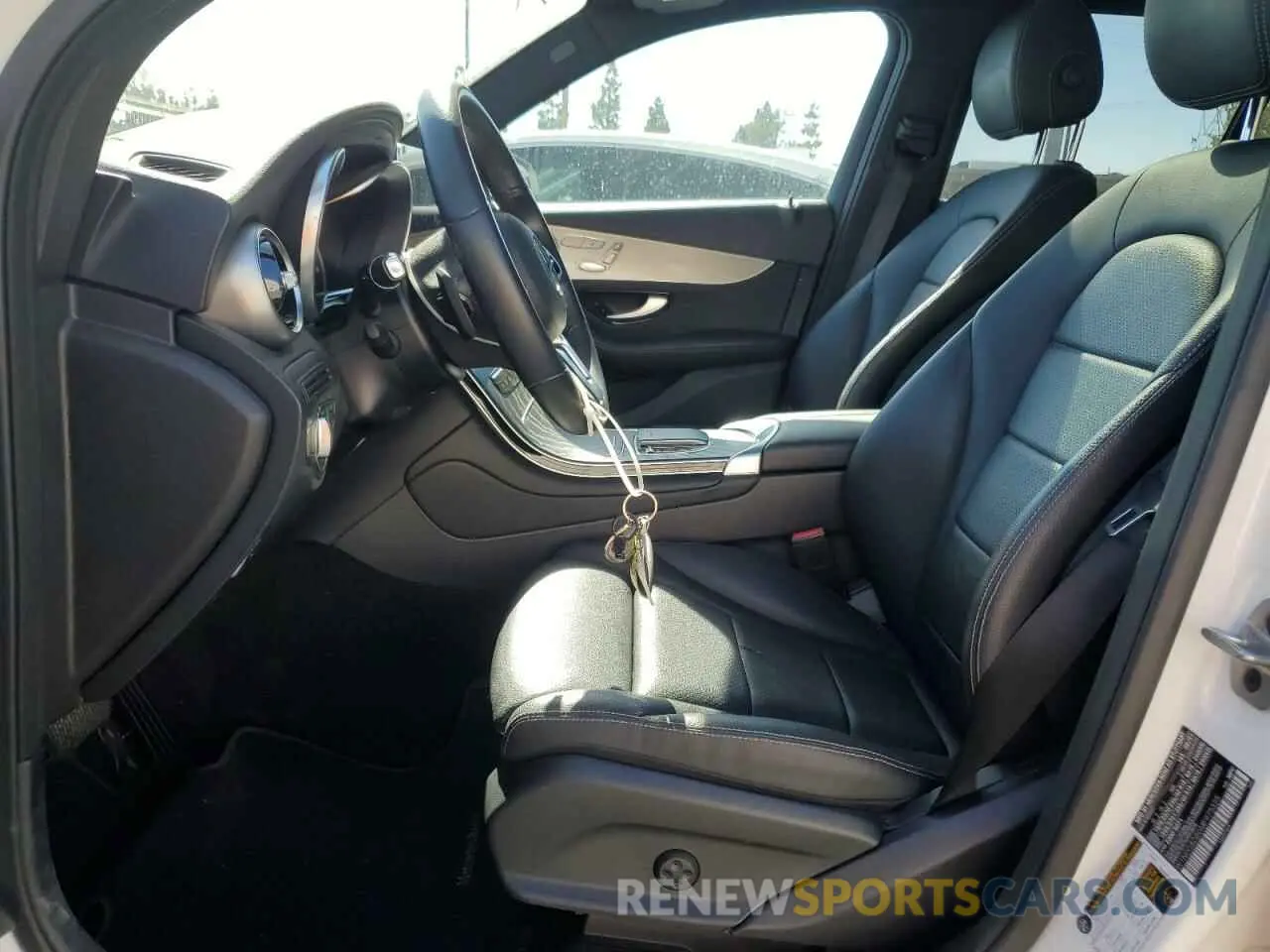 7 Photograph of a damaged car W1N0G8DB0MF975325 MERCEDES-BENZ GLC-CLASS 2021