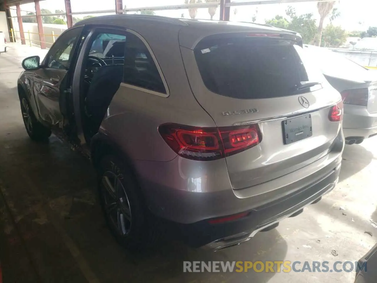 3 Photograph of a damaged car W1N0G8DB1MF867022 MERCEDES-BENZ GLC-CLASS 2021