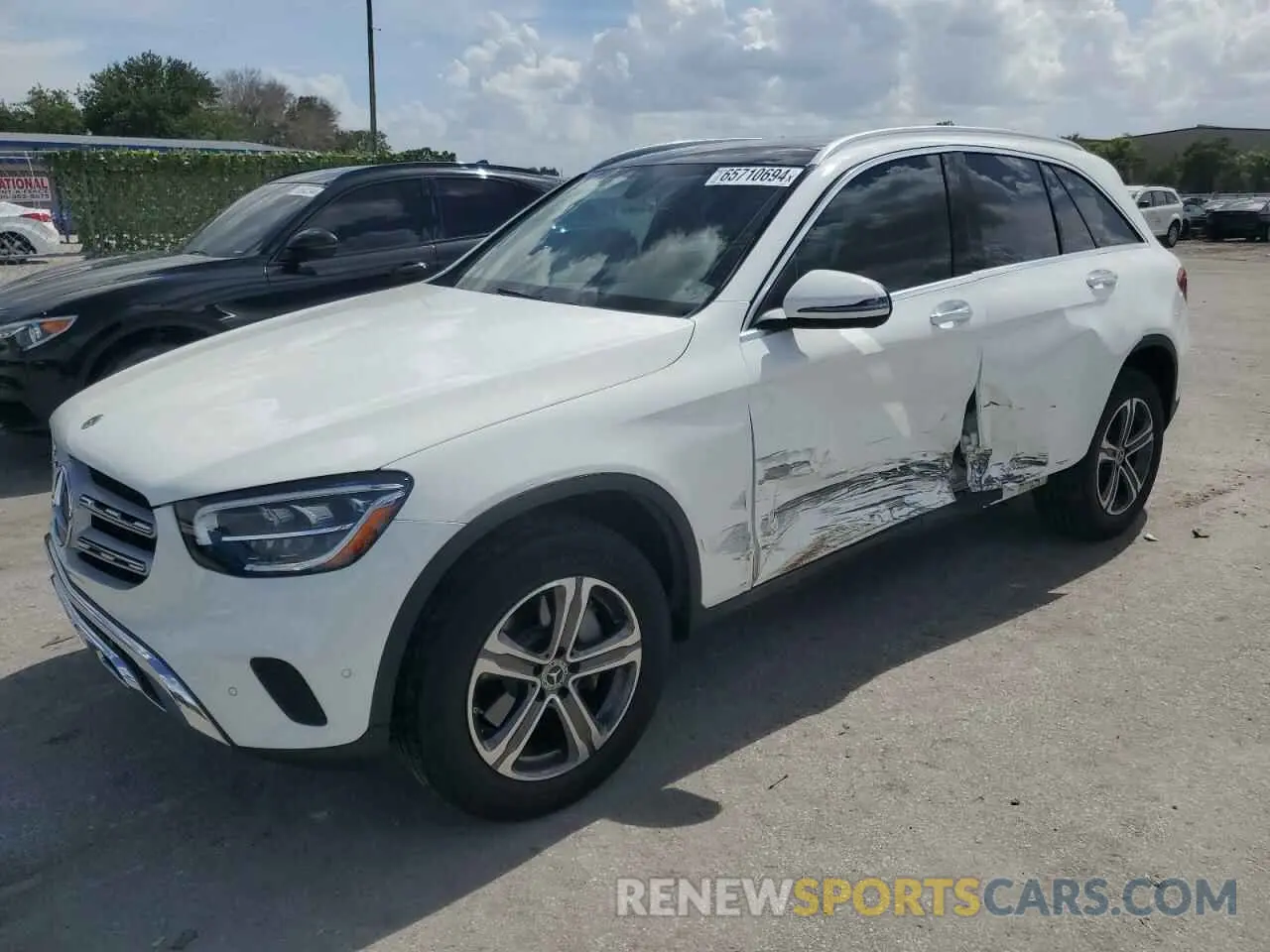 1 Photograph of a damaged car W1N0G8DB1MF967976 MERCEDES-BENZ GLC-CLASS 2021