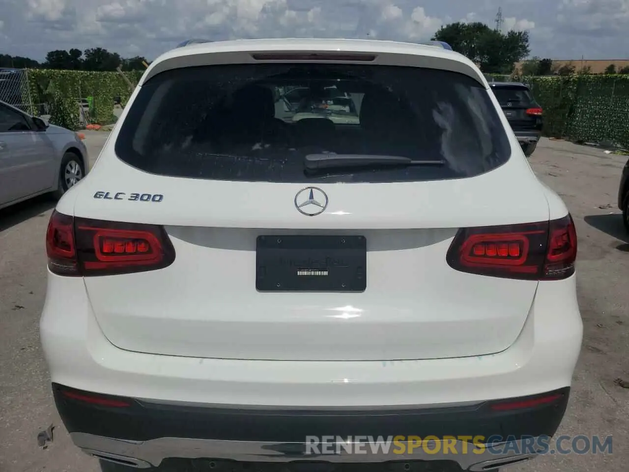 6 Photograph of a damaged car W1N0G8DB1MF967976 MERCEDES-BENZ GLC-CLASS 2021