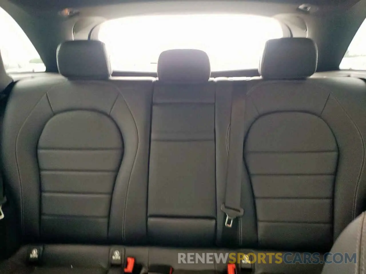 10 Photograph of a damaged car W1N0G8DB3MF869354 MERCEDES-BENZ GLC-CLASS 2021
