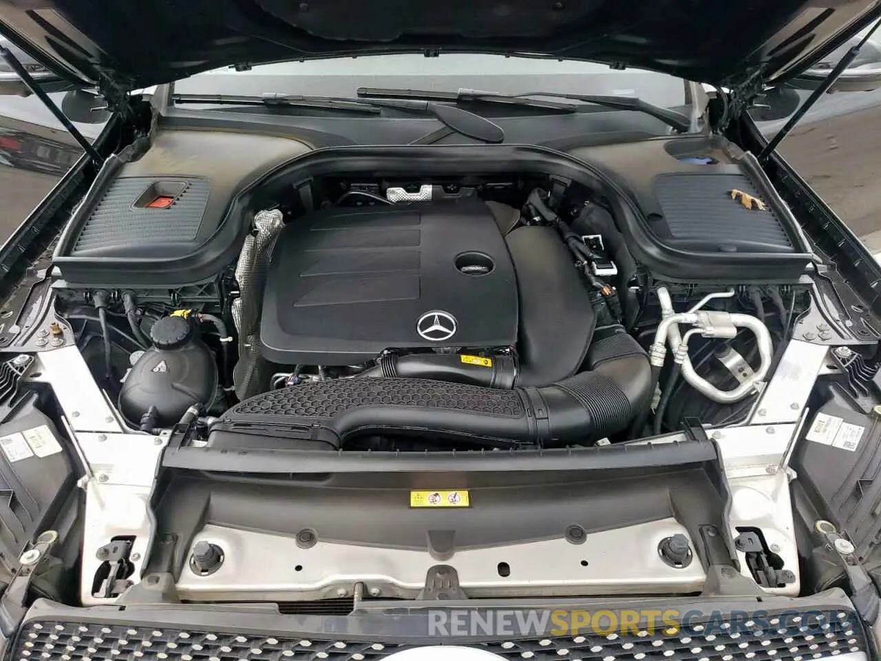 12 Photograph of a damaged car W1N0G8DB3MF869354 MERCEDES-BENZ GLC-CLASS 2021