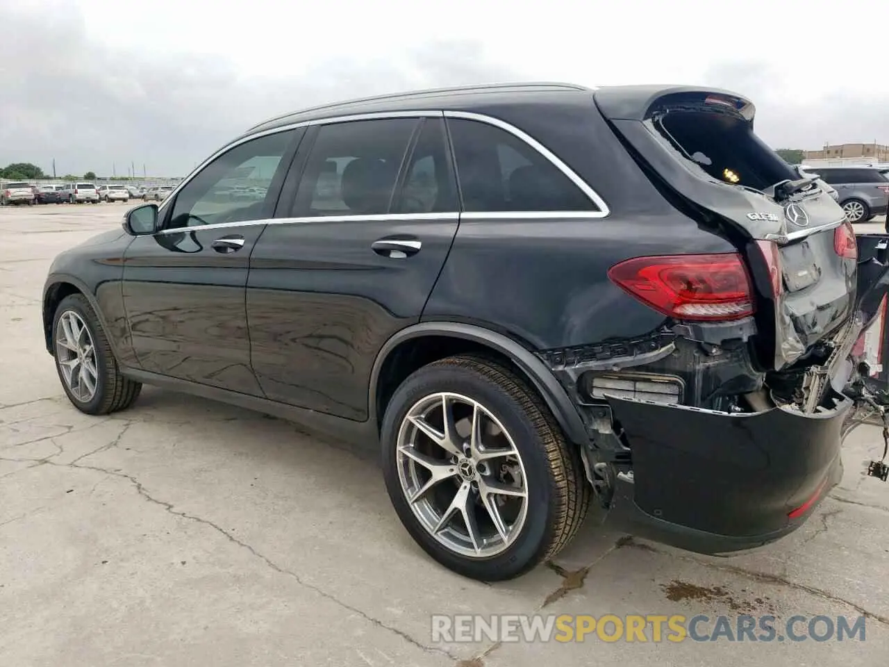2 Photograph of a damaged car W1N0G8DB3MF869354 MERCEDES-BENZ GLC-CLASS 2021