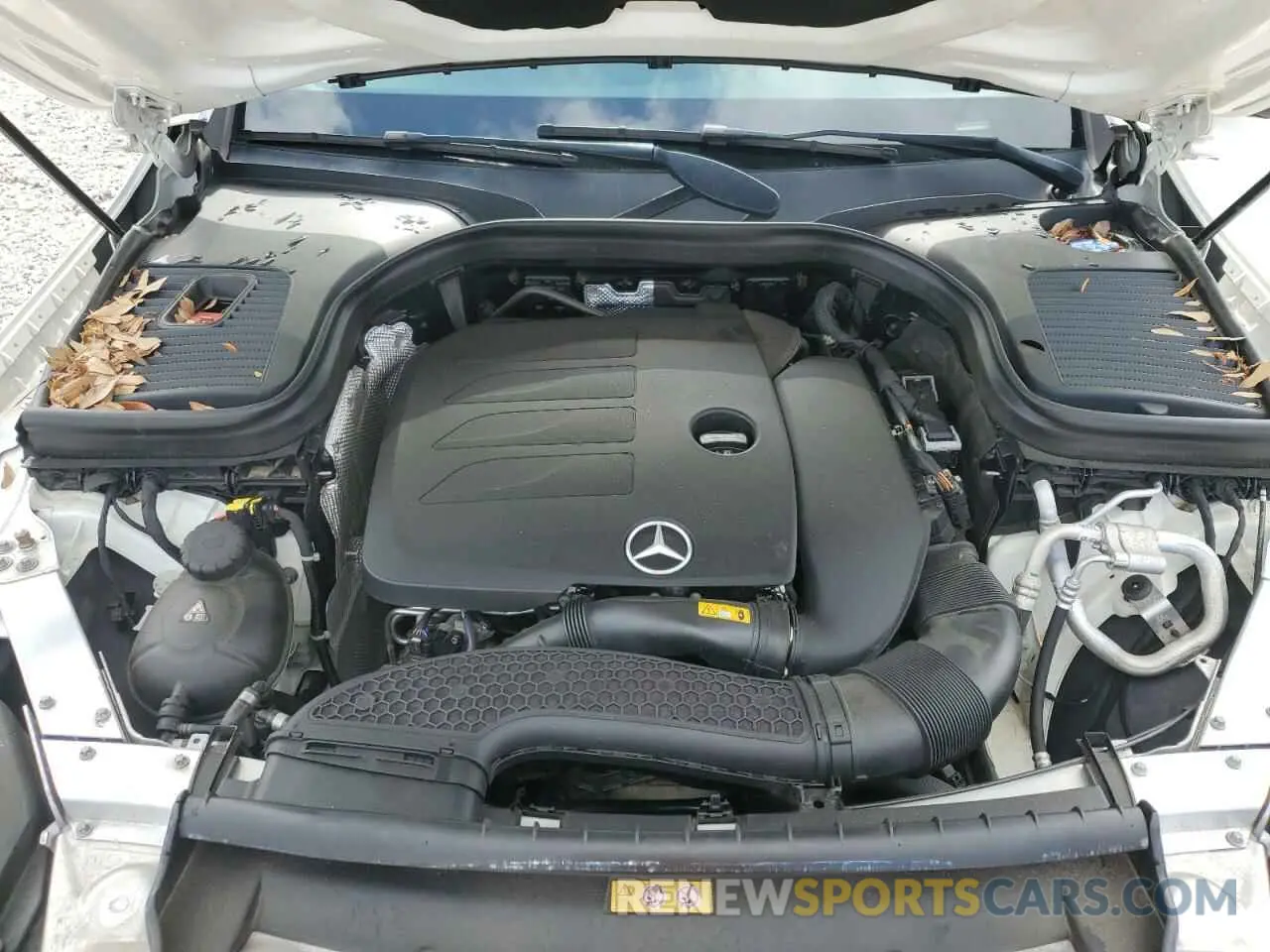 12 Photograph of a damaged car W1N0G8DB3MV268189 MERCEDES-BENZ GLC-CLASS 2021