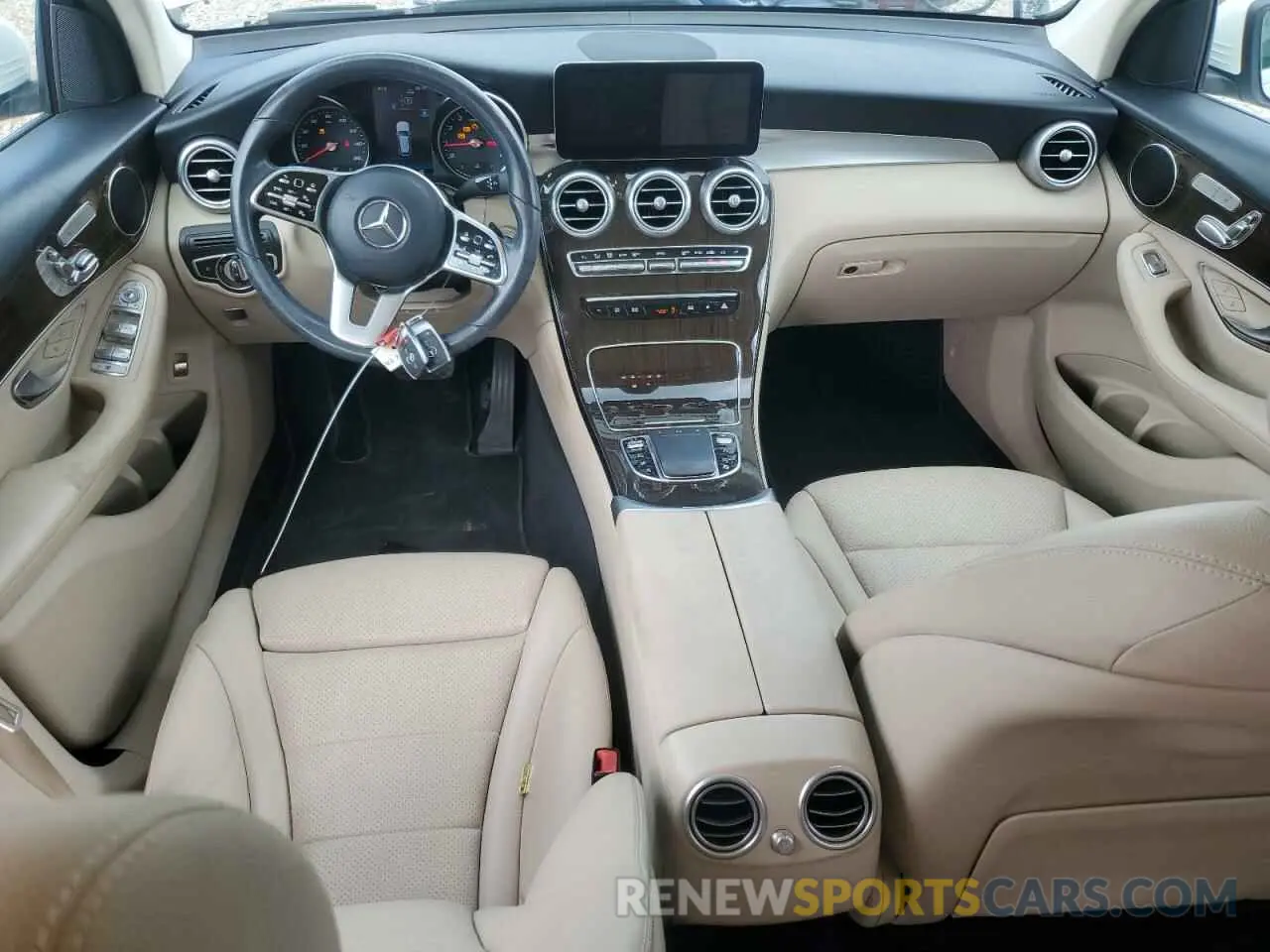 8 Photograph of a damaged car W1N0G8DB3MV268189 MERCEDES-BENZ GLC-CLASS 2021