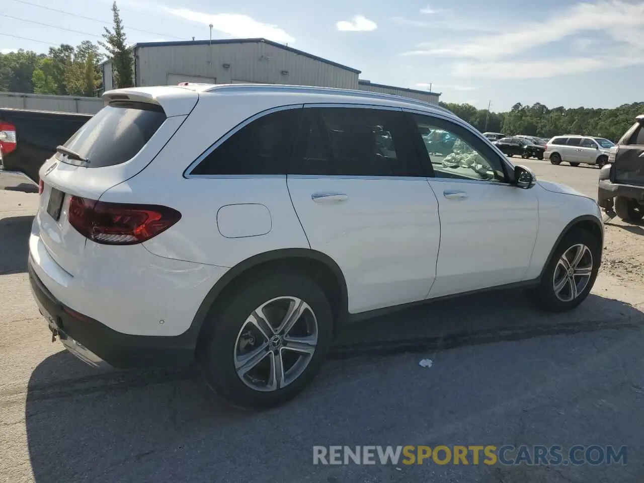 3 Photograph of a damaged car W1N0G8DB4MF938990 MERCEDES-BENZ GLC-CLASS 2021