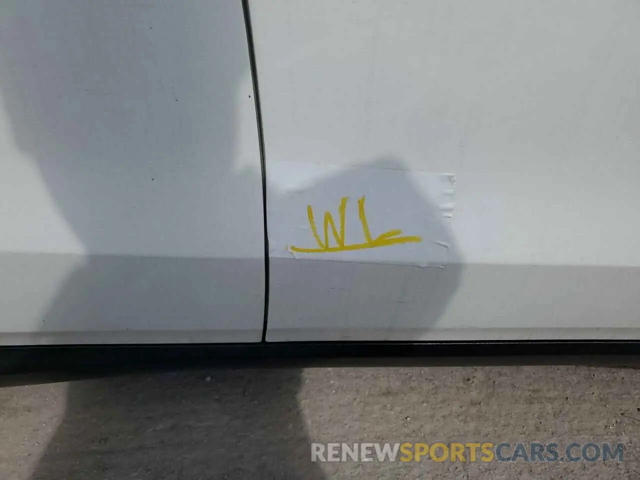 12 Photograph of a damaged car W1N0G8DB4MV264197 MERCEDES-BENZ GLC-CLASS 2021