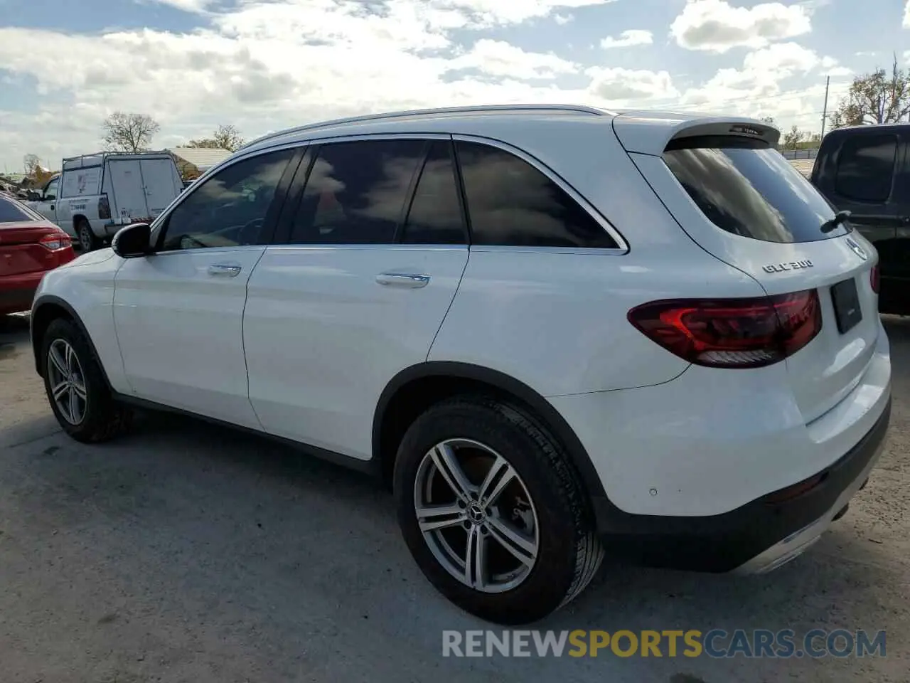 2 Photograph of a damaged car W1N0G8DB4MV264197 MERCEDES-BENZ GLC-CLASS 2021