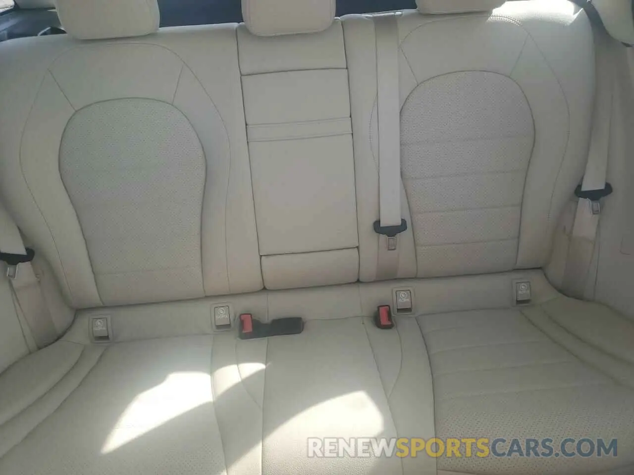 10 Photograph of a damaged car W1N0G8DB4MV279217 MERCEDES-BENZ GLC-CLASS 2021