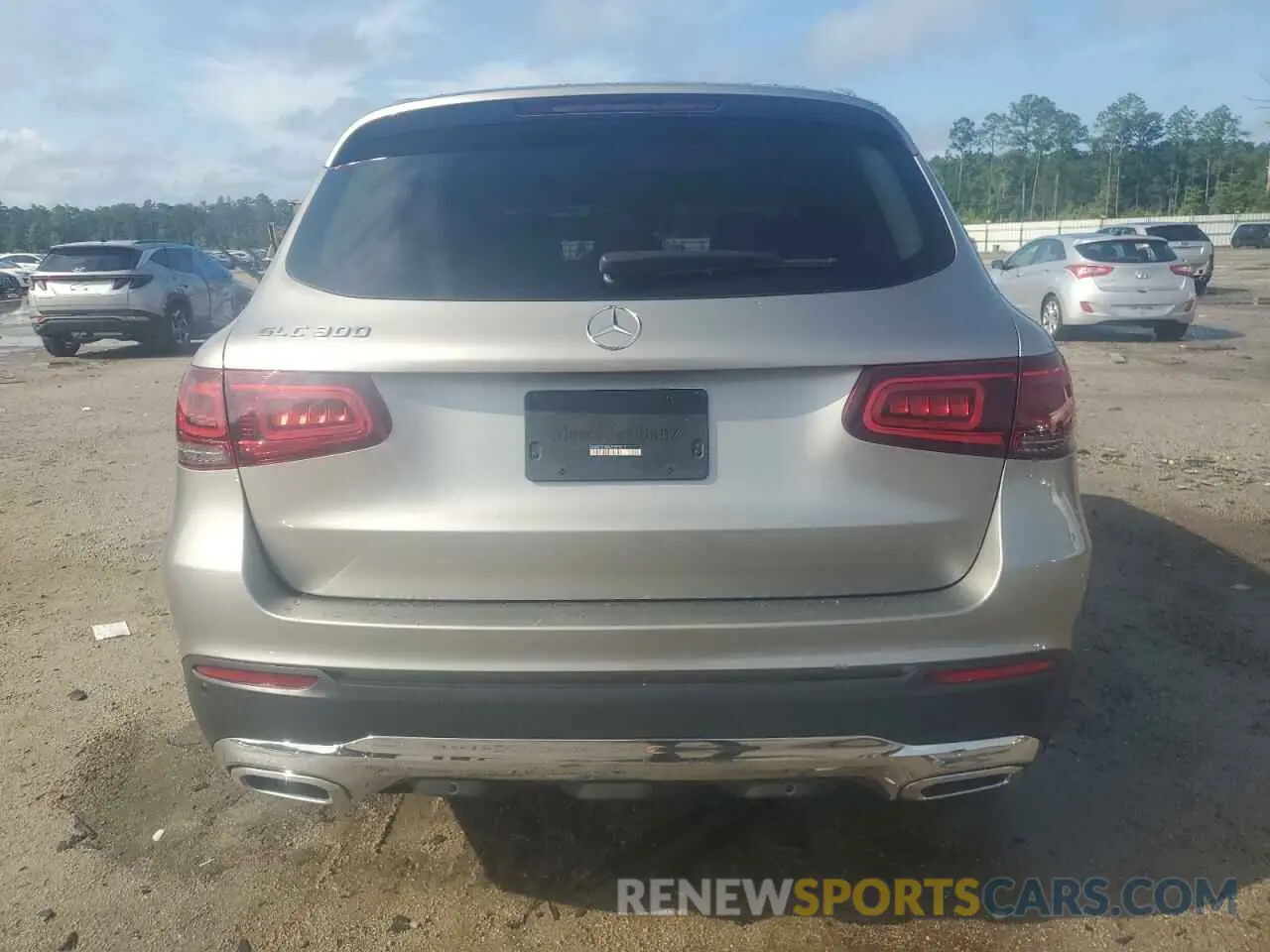 6 Photograph of a damaged car W1N0G8DB4MV279217 MERCEDES-BENZ GLC-CLASS 2021