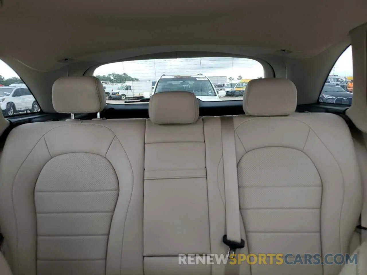 10 Photograph of a damaged car W1N0G8DB4MV324043 MERCEDES-BENZ GLC-CLASS 2021