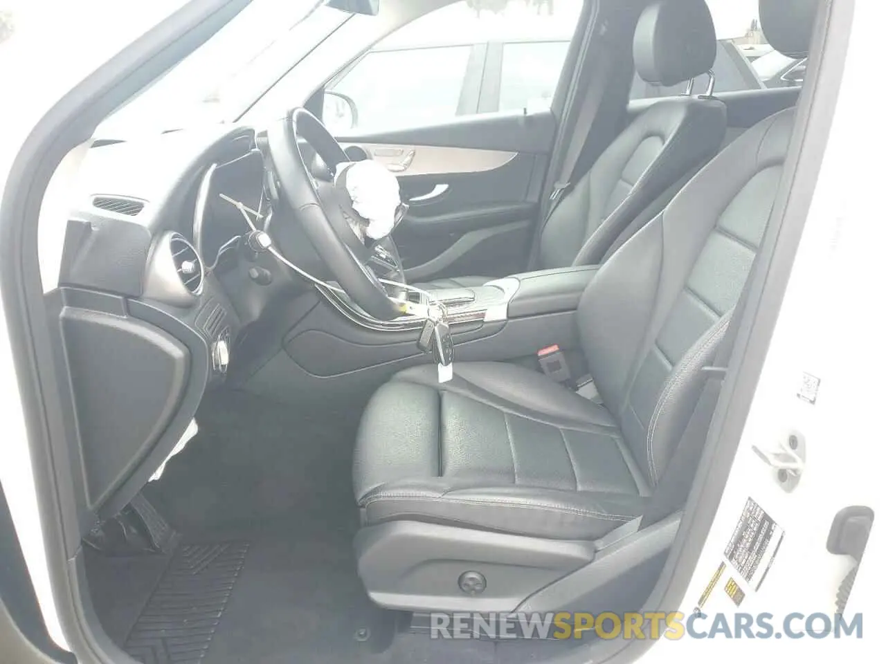 7 Photograph of a damaged car W1N0G8DB4MV324088 MERCEDES-BENZ GLC-CLASS 2021
