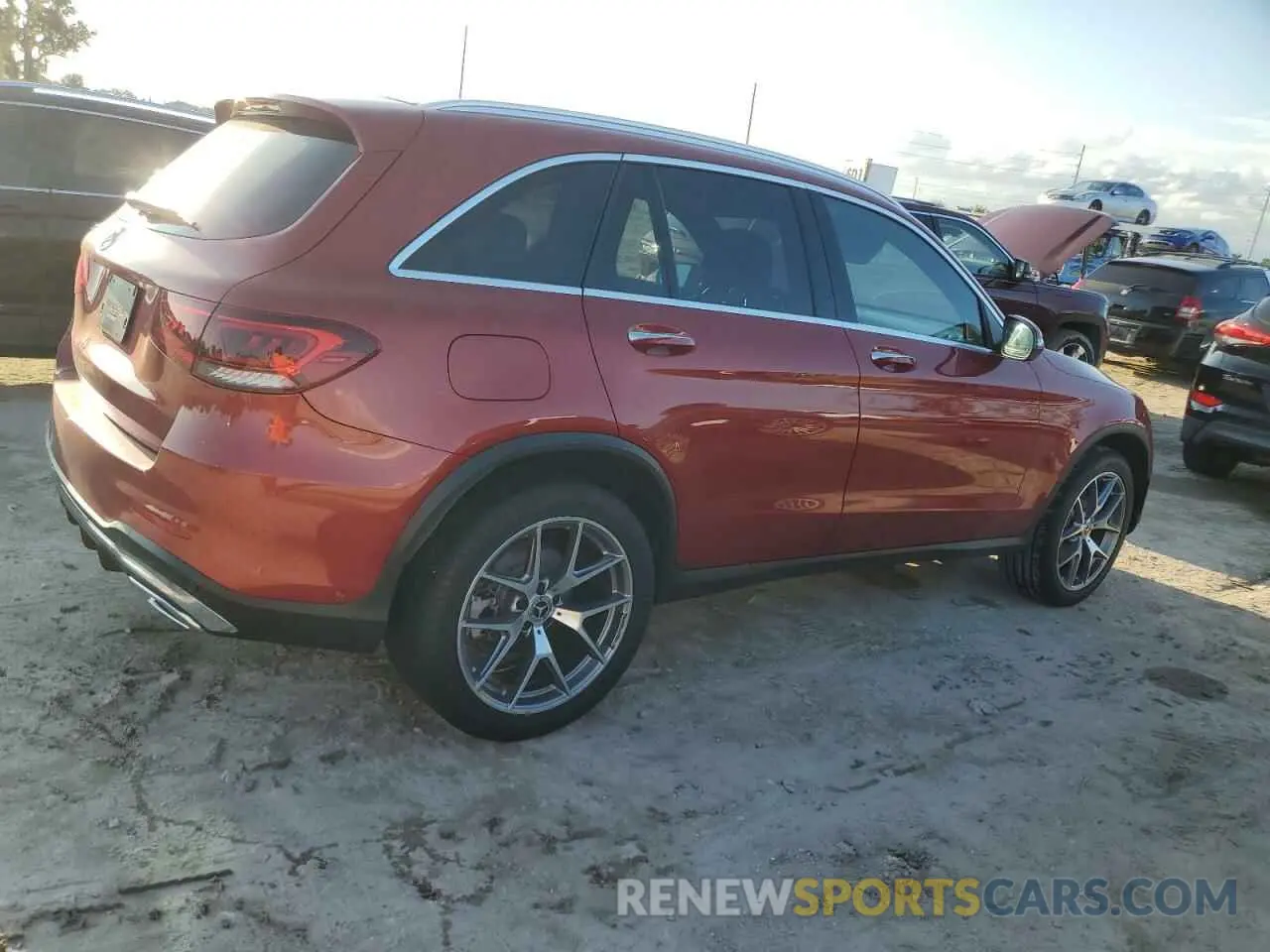 3 Photograph of a damaged car W1N0G8DB5MF959590 MERCEDES-BENZ GLC-CLASS 2021