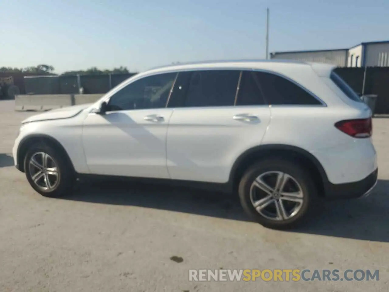 2 Photograph of a damaged car W1N0G8DB5MV278464 MERCEDES-BENZ GLC-CLASS 2021