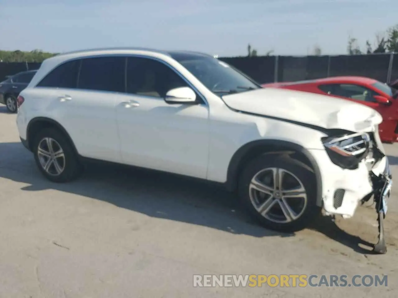 4 Photograph of a damaged car W1N0G8DB5MV278464 MERCEDES-BENZ GLC-CLASS 2021