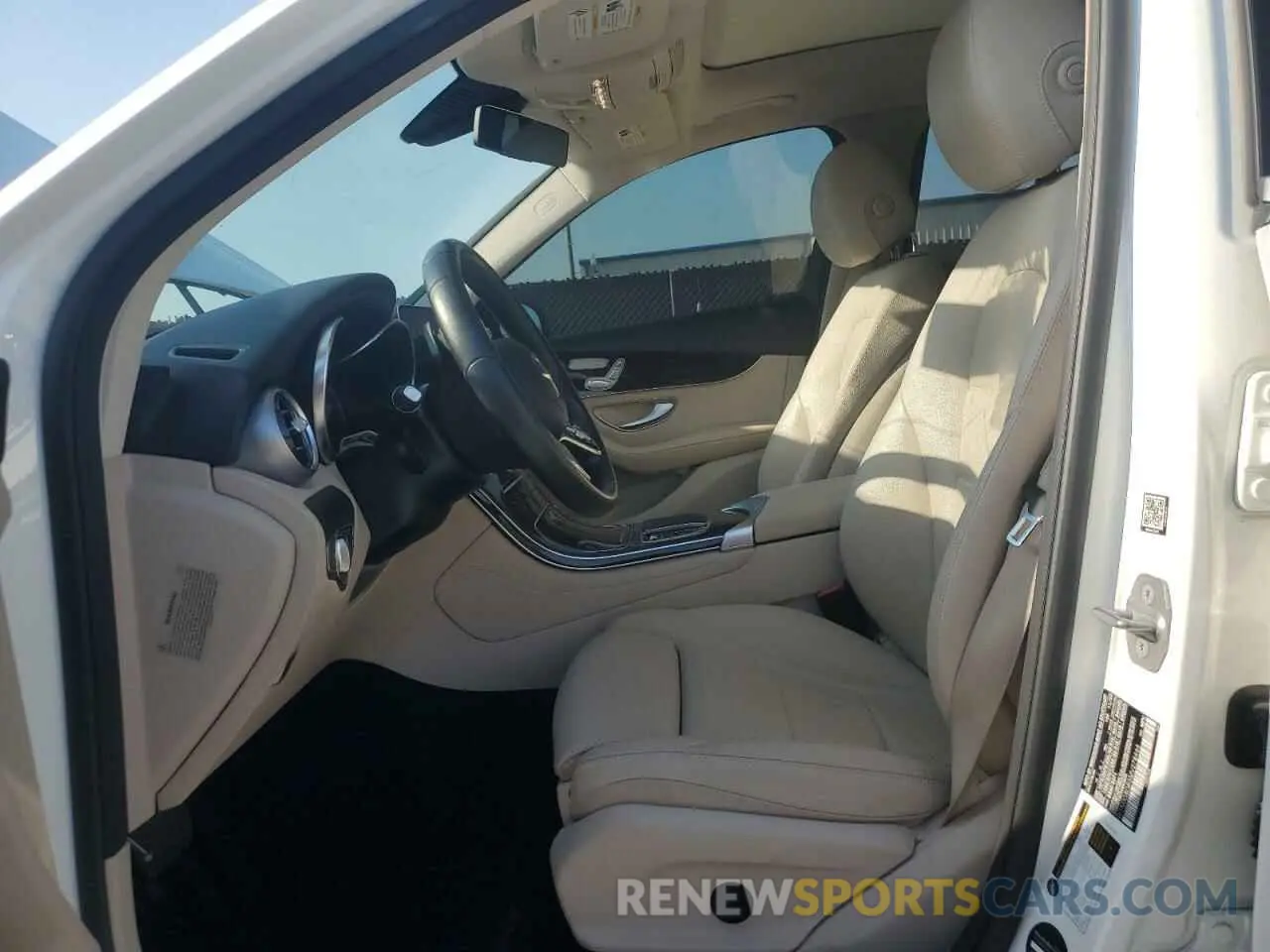 7 Photograph of a damaged car W1N0G8DB5MV278464 MERCEDES-BENZ GLC-CLASS 2021