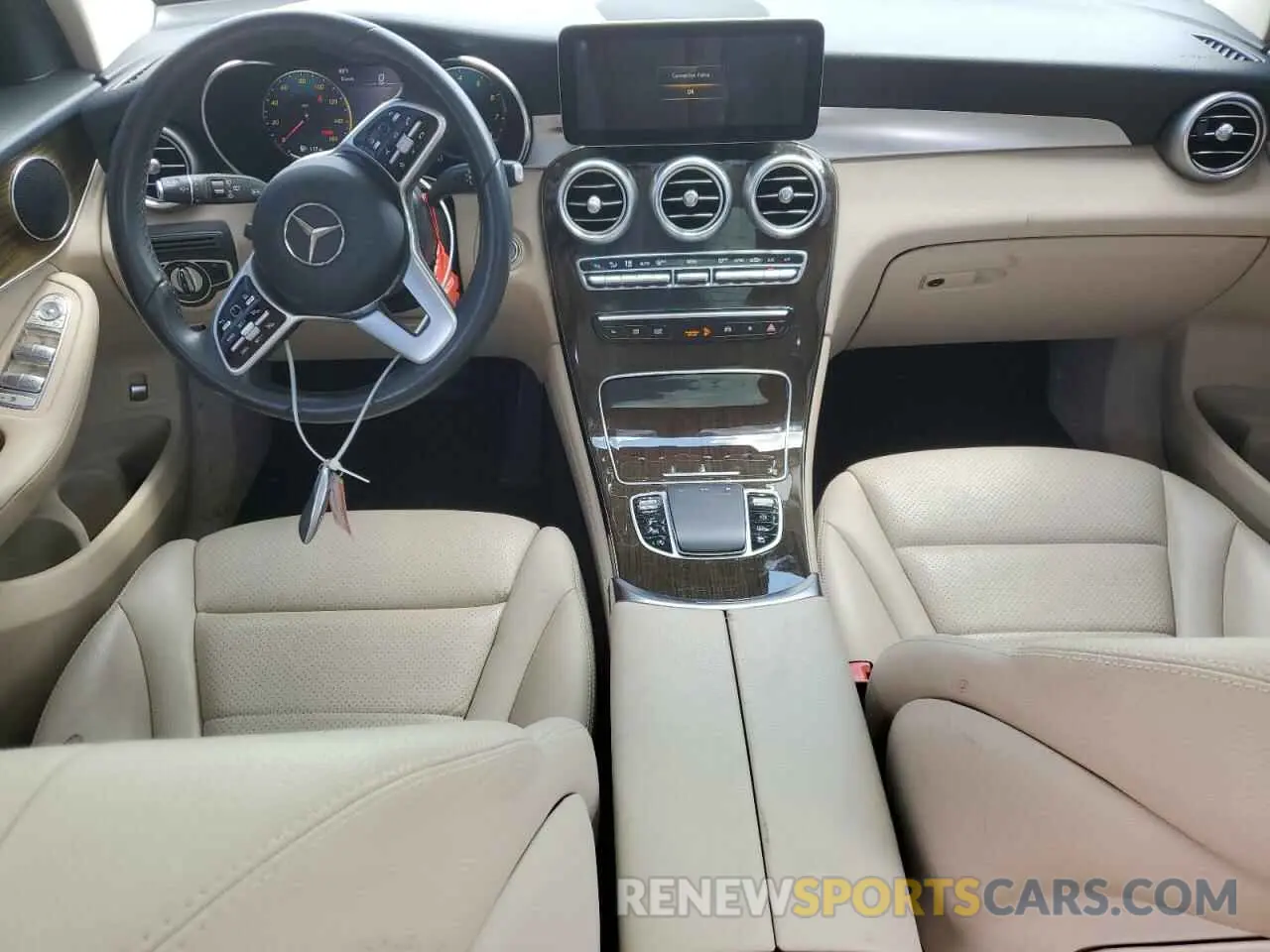 8 Photograph of a damaged car W1N0G8DB7MF869020 MERCEDES-BENZ GLC-CLASS 2021