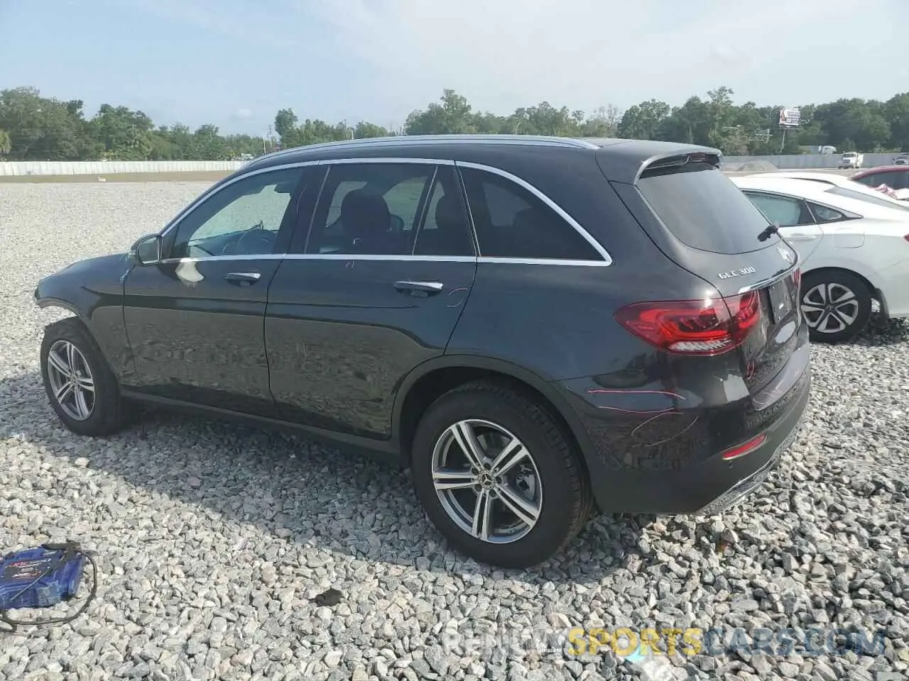 2 Photograph of a damaged car W1N0G8DB8MV285215 MERCEDES-BENZ GLC-CLASS 2021